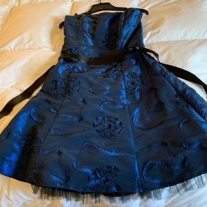 Jessica McClintock formal dress